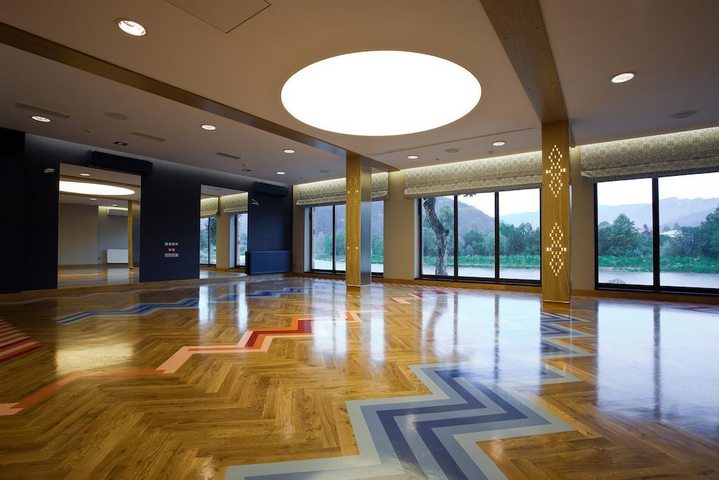Hotel Piwniczna Spa&Conference Экстерьер фото