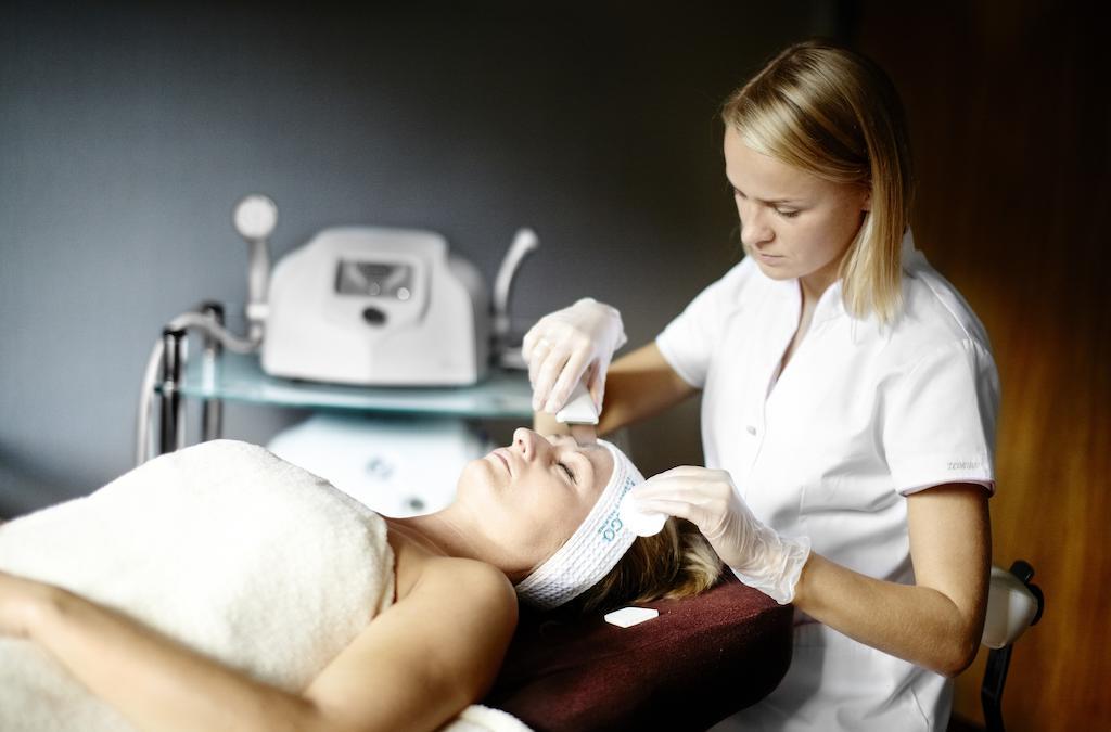 Hotel Piwniczna Spa&Conference Экстерьер фото
