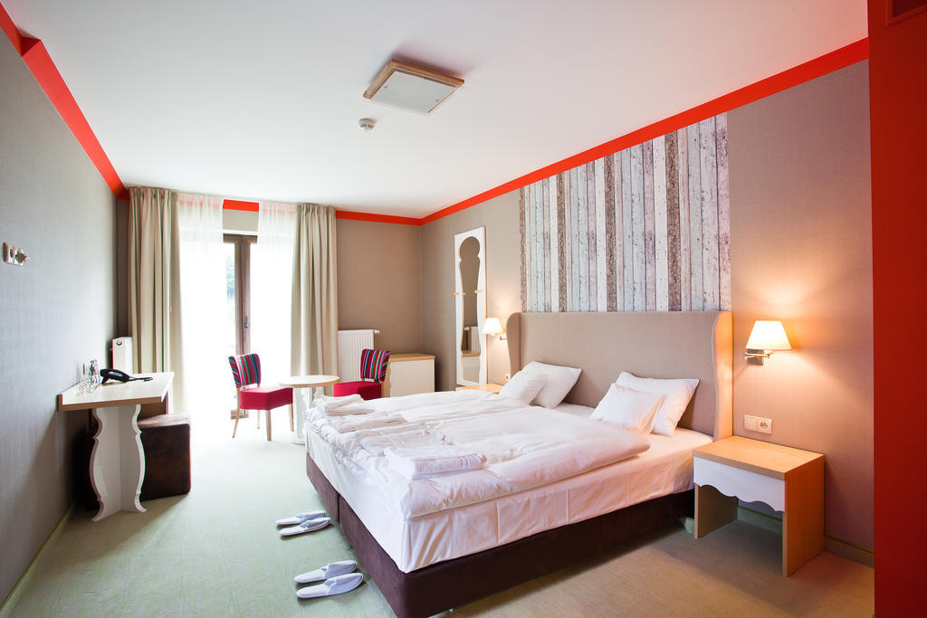 Hotel Piwniczna Spa&Conference Экстерьер фото
